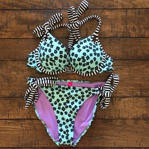 Victoria’s Secret Bikini